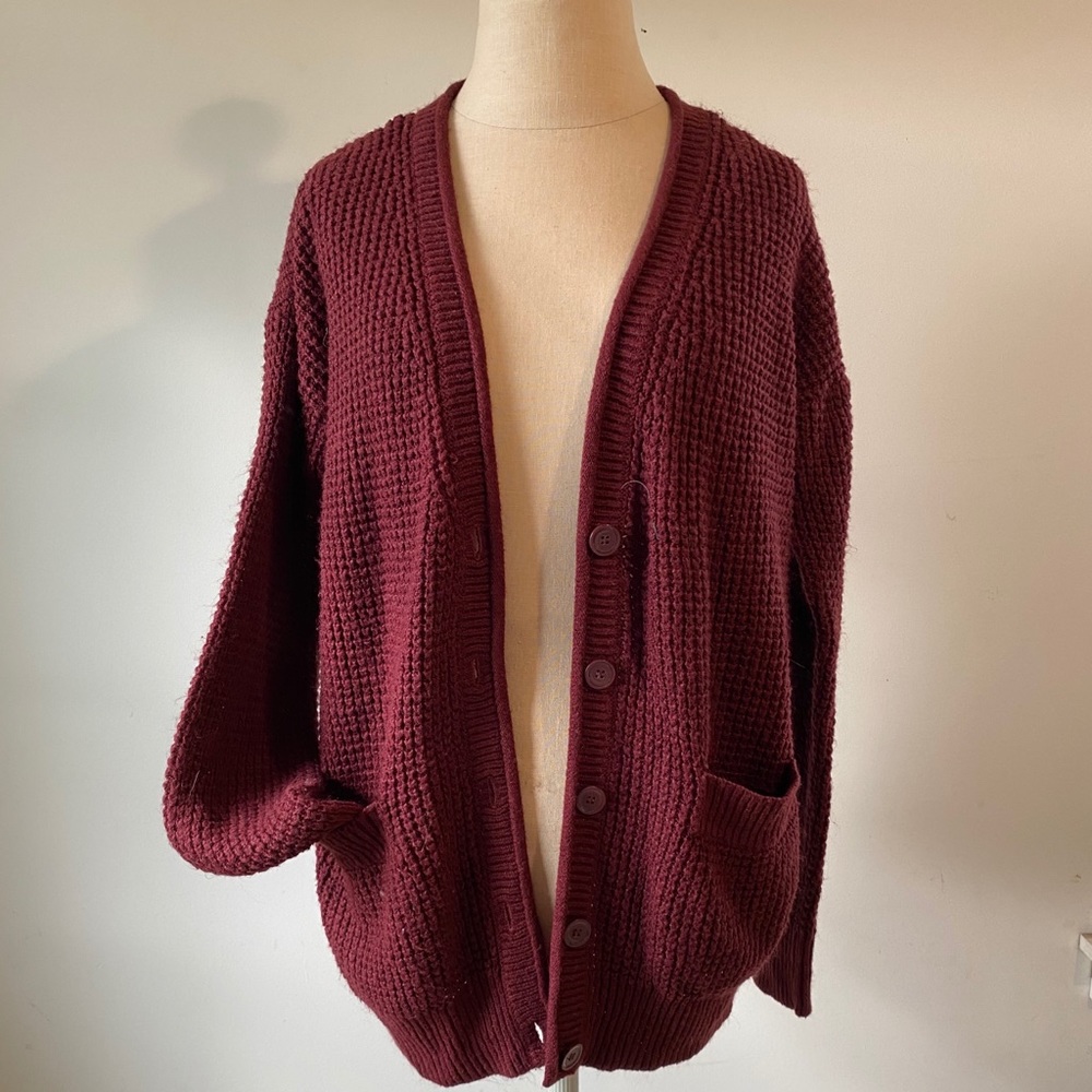 FOREVER 21 | heavy red cardigan